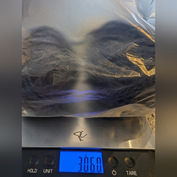 Yarn 2 balls dark blue with gray undertones Large balls 306 g total. - Picture 4 of 5